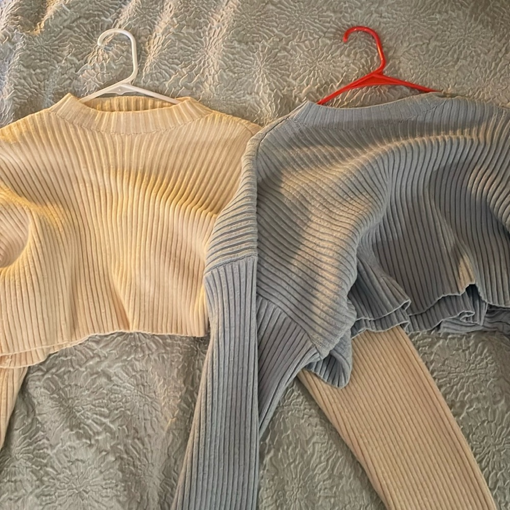 Zara crop top sweaters